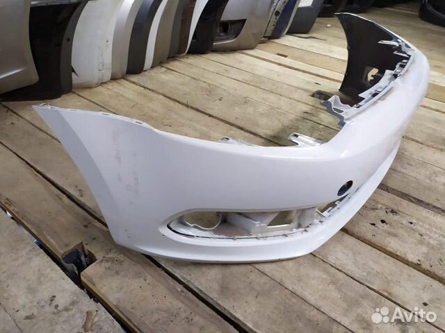 Бампер передний Volkswagen Polo Sedan Бампер передний Volkswagen Polo Sedan