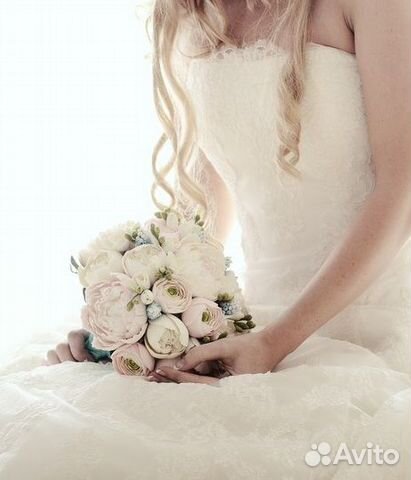 Свадебное платье Love Bridal со шлейфом 13000 Свадебное платье Love Bridal со шлейфом 13000