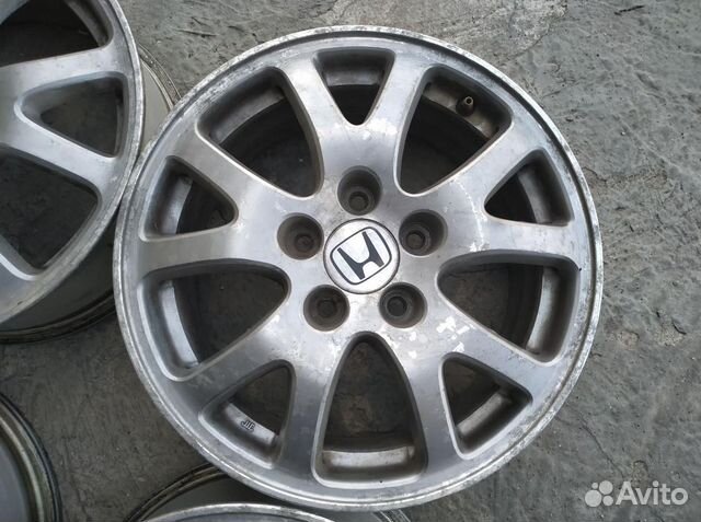 Диски бу оригинал R16 P на Honda Диски бу оригинал R16 P на Honda