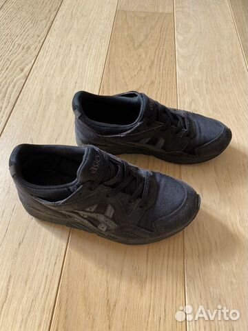 Кроссовки asics б/у EU34,5; 21,5 см