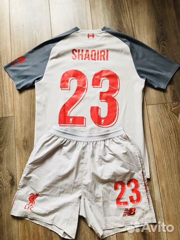 Футболка Liverpool New Balance Shaqiri original