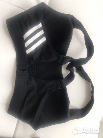 Спортивный бюстгальтер Adidas Спортивный бюстгальтер Adidas