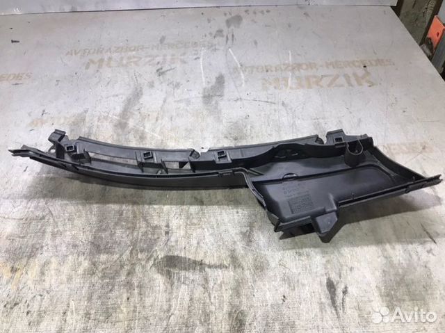 Водосток лобового стекла Mercedes E-Class W210