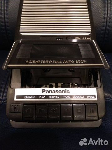 Портативный, кассетный магнитофон panasonic RQ 210 Портативный, кассетный магнитофон panasonic RQ 210