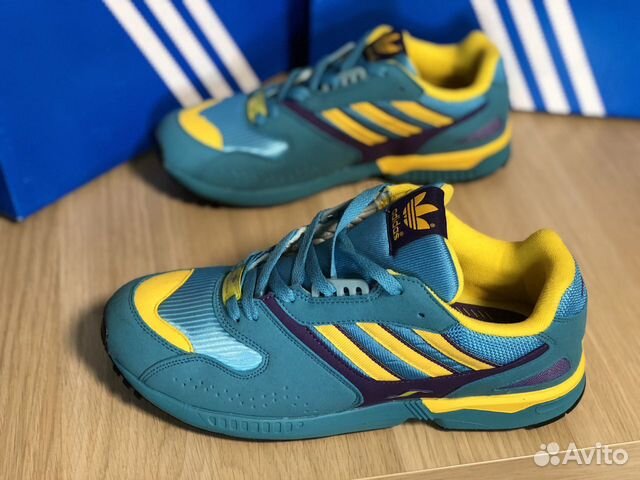 Новые кроссовки adidas zx 4000 голубые Новые кроссовки adidas zx 4000 голубые