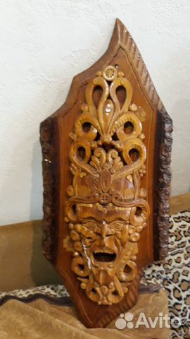 Панно деревянное