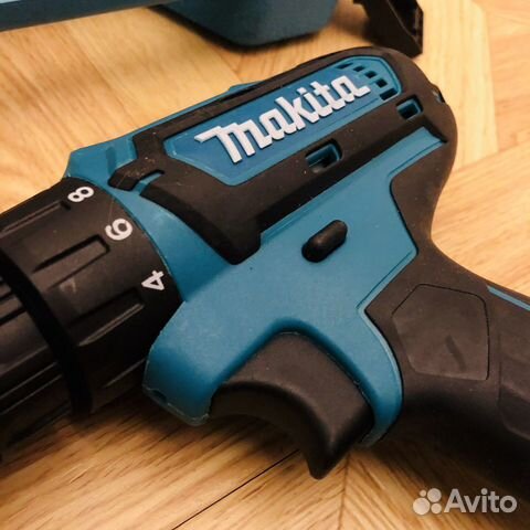 Шуруповерт Makita DF 331 (j) Шуруповерт Makita DF 331 (j)