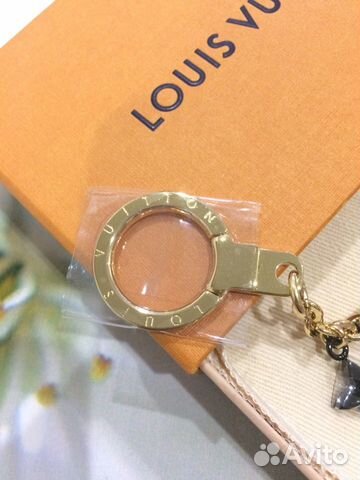 Брелок Louis Vuitton, новый Брелок Louis Vuitton, новый