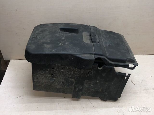 Корпус крепления аккумулятора Ford Kuga 2 Корпус крепления аккумулятора Ford Kuga 2