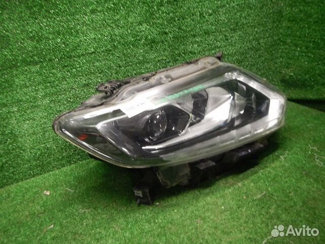 Фара правая Nissan X-Trail 3 t32 (13-17) LED 26010