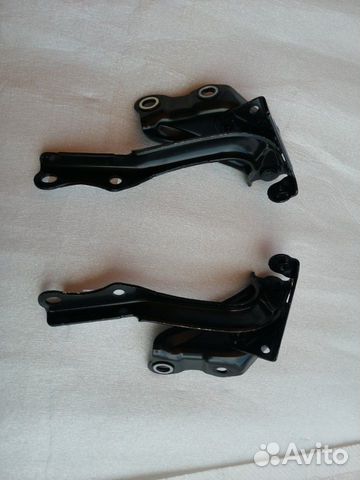 Петли капота Toyota Land Cruiser 200 Петли капота Toyota Land Cruiser 200