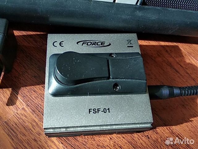 Синтезатор Yamaha Piaggero NP-11 + педаль Forse FS Синтезатор Yamaha Piaggero NP-11 + педаль Forse FS