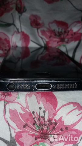 Телефон iPhone Телефон iPhone