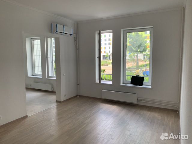 2-к квартира, 68.4 м², 1/17 эт.