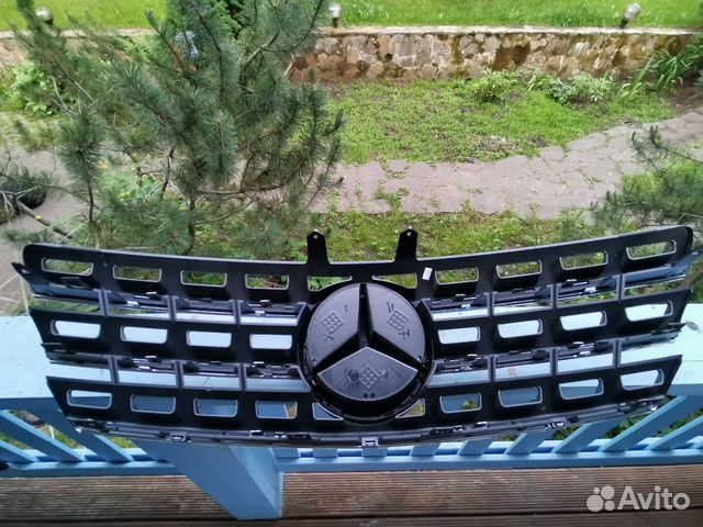 Решетка радиатора mercedes-benz W164 ML 20008-2011 Решетка радиатора mercedes-benz W164 ML 20008-2011