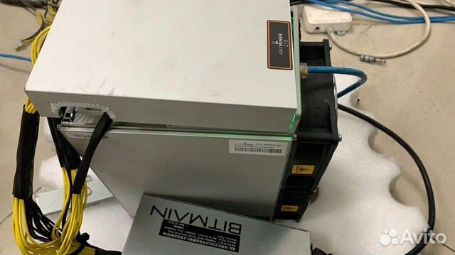 Antminer Z15 (420/440kSol) Equihash asic