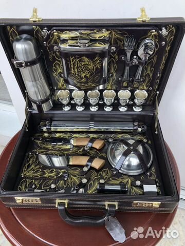 Набор подарочный для пикника новый