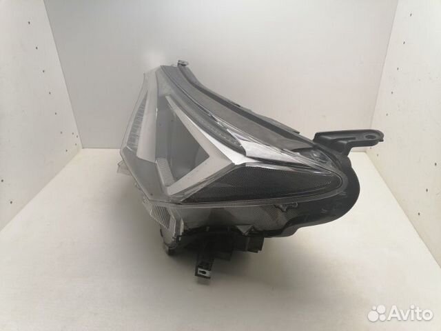 Фара передняя левая Toyota Rav-4 45 2016-2019 Фара передняя левая Toyota Rav-4 45 2016-2019