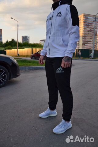 Спортивный костюм Adidas новый Спортивный костюм Adidas новый