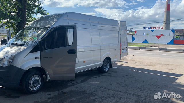 Водитель с личным автомобилем Газель next
