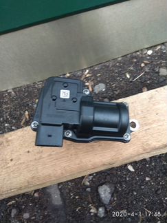 Заслонка дроссельная 059129593H 059129593J