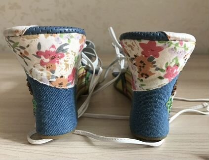 Босоножки кожа р.39