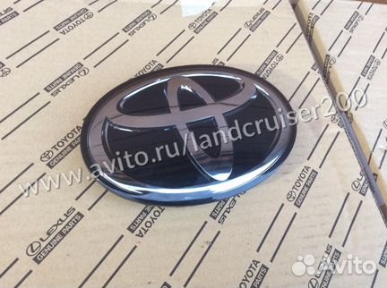 Эмблема решетки радиатора Land Cruiser Prado 150 2