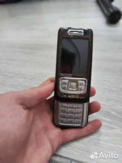 Nokia E65
