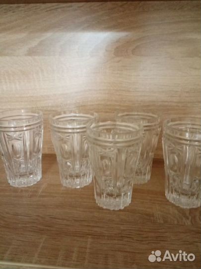 Хрустальные стаканы