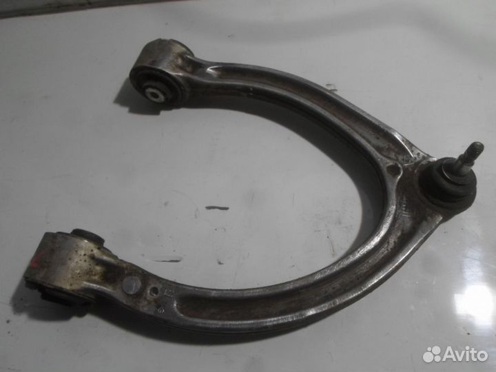 Рычаг передний правый верхний S-класс W221 (2005—2009) Mercedes-Benz