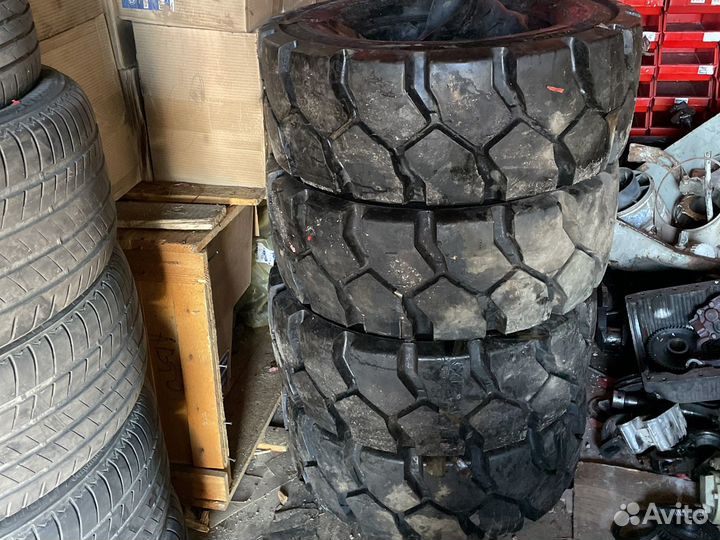 Kenda K610 300/15.5 R15