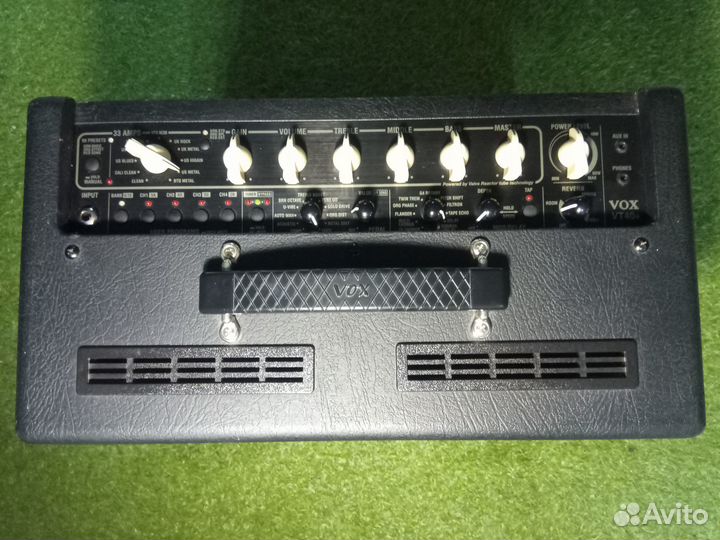 Ламповый комбоусилитель VOX Valvetronix VT40+