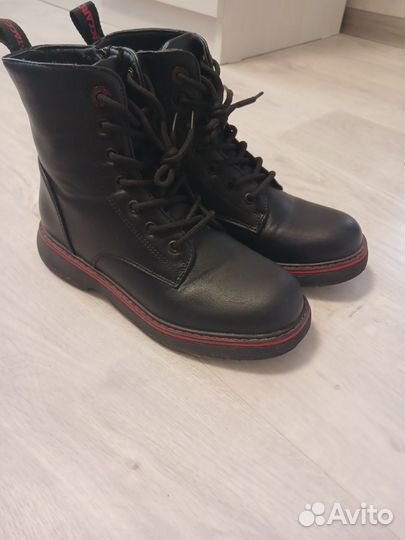 Ботинки для девочки