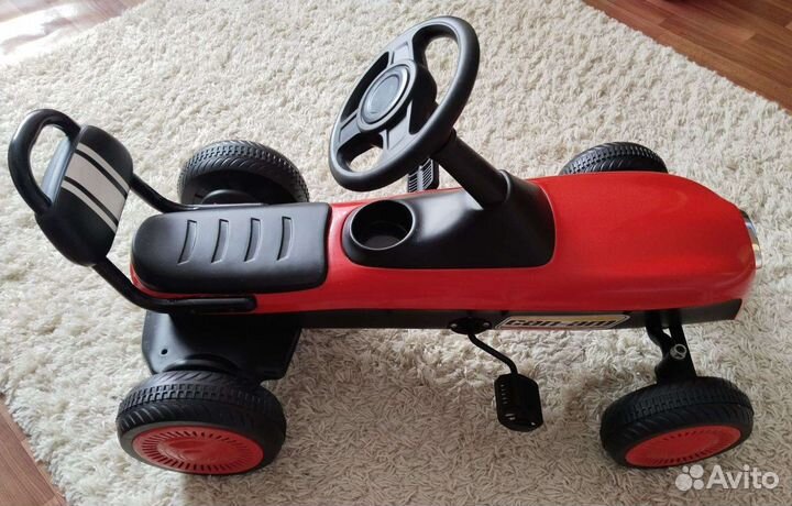 Детский веломобиль