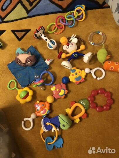 Игрушки для малышей