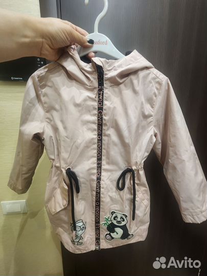 Ветровки на девочку 110-116