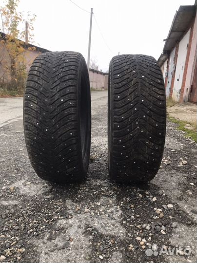 Nokian Tyres Hakkapeliitta 8 215/55 R17