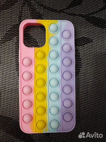 Чехол на iPhone 12