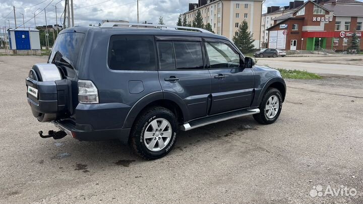 Mitsubishi Pajero 3.2 МТ, 2008, 255 000 км