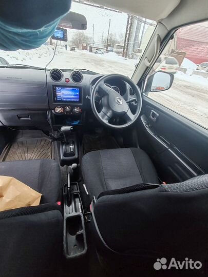 Nissan Kix 0.7 AT, 2009, 106 000 км