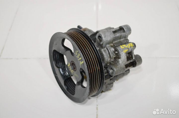 Насос гур Toyota Sienna 2 2003-2009