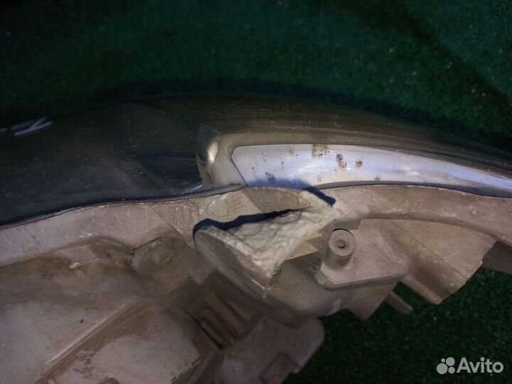 Фара правая ксенон toyota camry 40