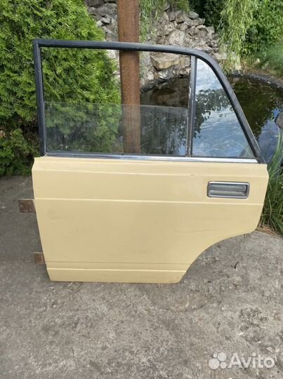 Двери задние ваз 2105