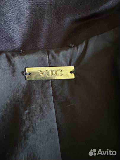 Пальто Versace VJC