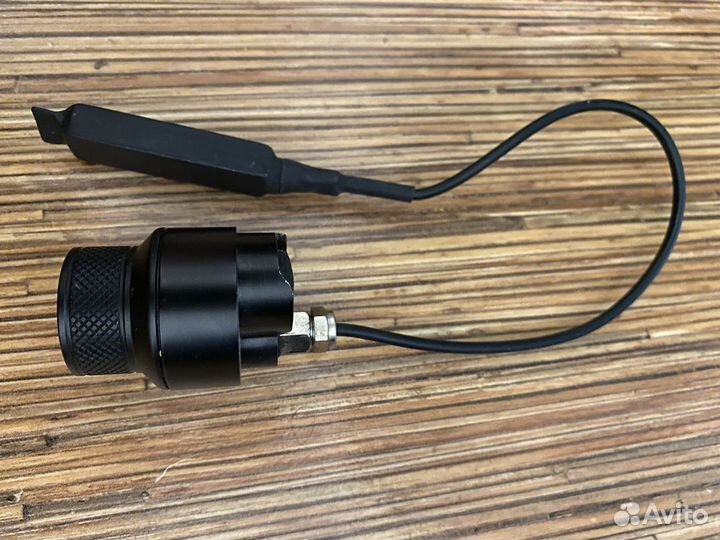 Выносная кнопка