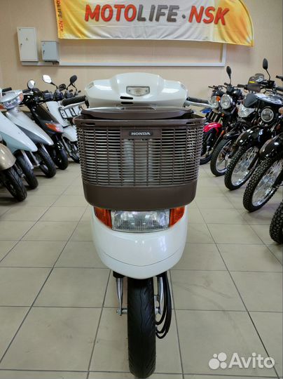 Скутер Honda Dio Cesta AF68 из Японии