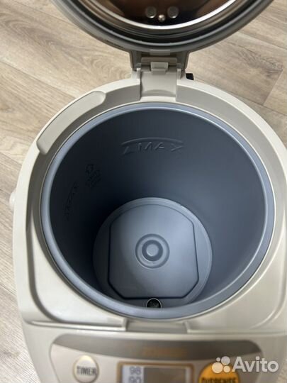 Термопот Zojirushi CD-JUQ30 C