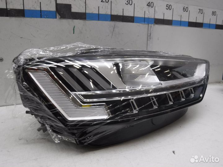 Фара правая Audi A8 D5 2017-2019