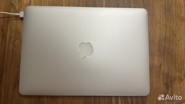 Apple macbook air 13 2015