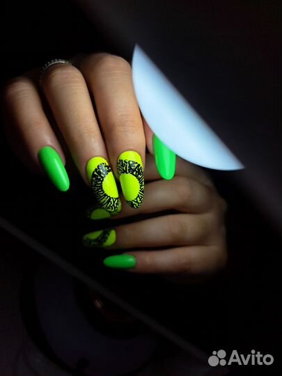 Маникюр наращивание